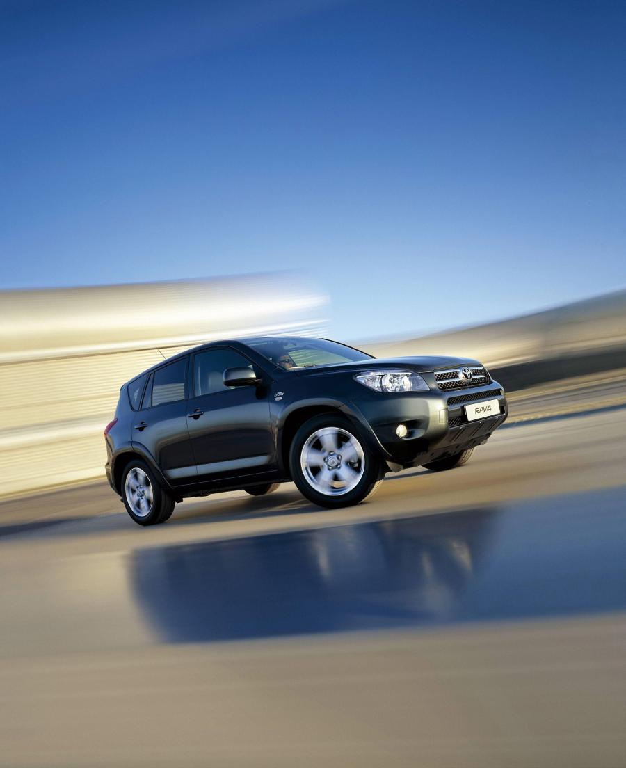  Toyota RAV4 2005 года  (фото 143 из 172)